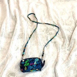 Vera Bradley purse wallet with strap